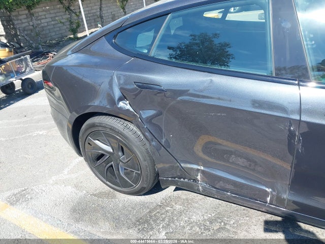 44475664 :رقم المزاد ، 5YJSA1E51TF560289 vin ، 2026 Tesla Model S All-wheel Drive مزاد بيع