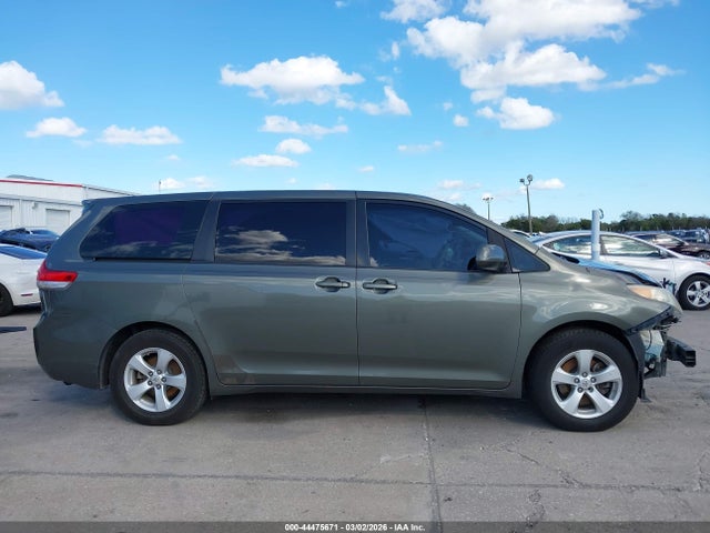 Aukcja sprzedaży 2011 Toyota Sienna Base V6, vin: 5TDZK3DC3BS148330, numer aukcji: 44475671