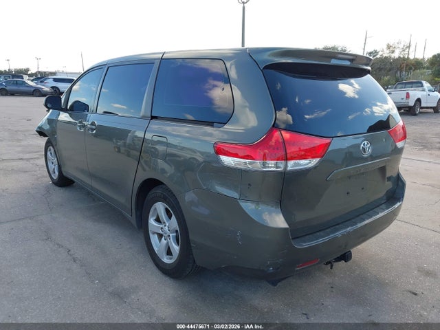 Aukcja sprzedaży 2011 Toyota Sienna Base V6, vin: 5TDZK3DC3BS148330, numer aukcji: 44475671