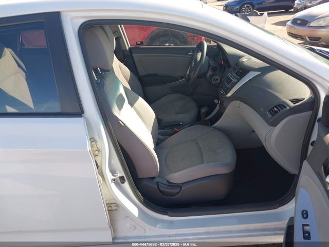 Hyundai ACCENT SE 2017 KMHCT4AE4HU377923 Image 5
