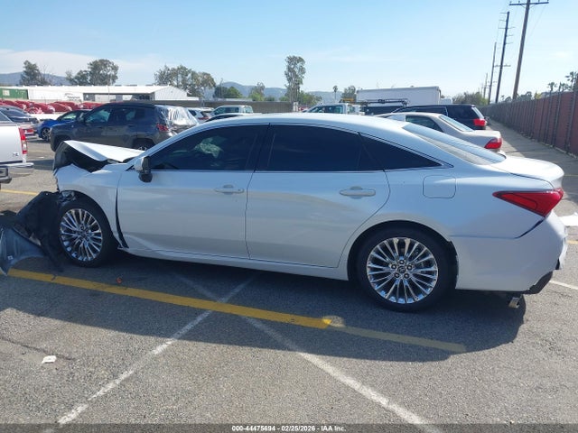 4T1BZ1FB9KU004004 Toyota AVALON LIMITED
