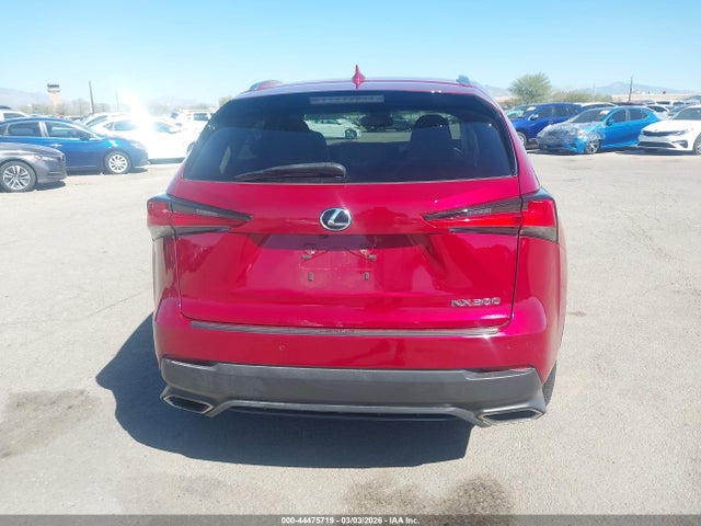 JTJYARBZXJ2111870 Lexus NX 300