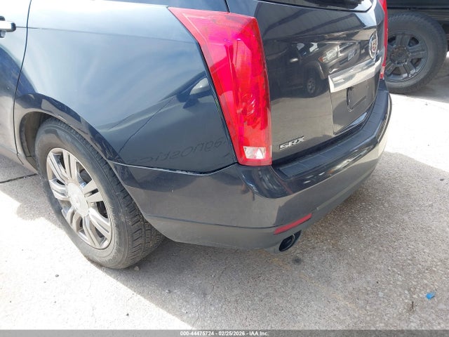 3GYFNAE33FS570302 Cadillac Srx Standard