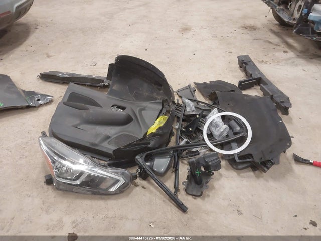 2021 Nissan Versa Sv Xtronic Cvt მანქანა იყიდება აუქციონზე, vin: 3N1CN8EV1ML885225, აუქციონის ნომერი: 44475726