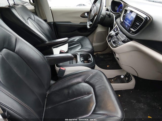 Aukcja sprzedaży 2017 Chrysler Pacifica Touring-l, vin: 2C4RC1BG4HR526342, numer aukcji: 44475744