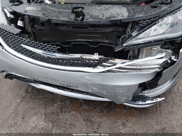 Aukcja sprzedaży 2017 Chrysler Pacifica Touring-l, vin: 2C4RC1BG4HR526342, numer aukcji: 44475744