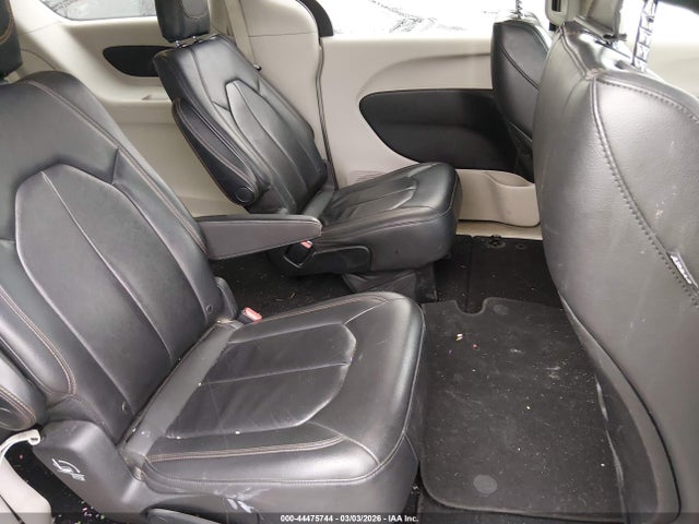 Aukcja sprzedaży 2017 Chrysler Pacifica Touring-l, vin: 2C4RC1BG4HR526342, numer aukcji: 44475744