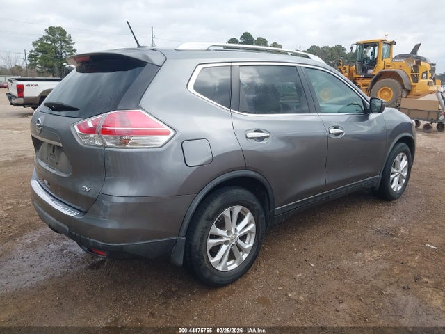 KNMAT2MTXFP505488 Nissan ROGUE SV