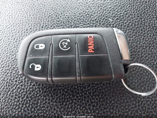 2020 Jeep Renegade Limited 4x4 მანქანა იყიდება აუქციონზე, vin: ZACNJBD1XLPL89145, აუქციონის ნომერი: 44475772