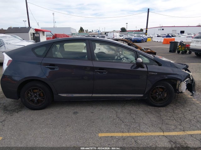JTDKN3DU9E0378821 Toyota Prius Four