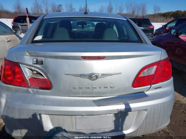 44475778 :رقم المزاد ، 1C3CC5FB2AN217424 vin ، 2010 Chrysler Sebring Limited مزاد بيع