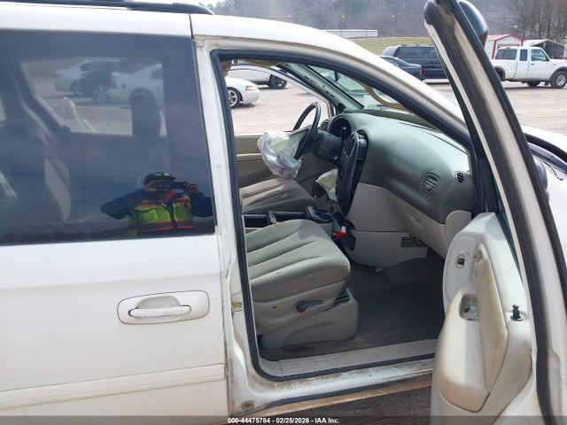 44475784 :رقم المزاد ، 2D4GP44L85R326098 vin ، 2005 Dodge Grand Caravan Sxt مزاد بيع
