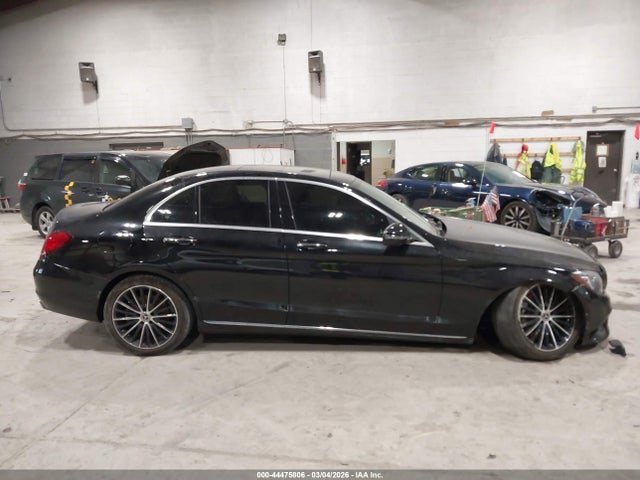 2020 Mercedes-benz C 300 4matic მანქანა იყიდება აუქციონზე, vin: 55SWF8EBXLU332002, აუქციონის ნომერი: 44475806