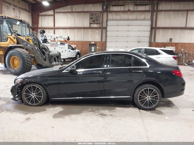 2020 Mercedes-benz C 300 4matic მანქანა იყიდება აუქციონზე, vin: 55SWF8EBXLU332002, აუქციონის ნომერი: 44475806