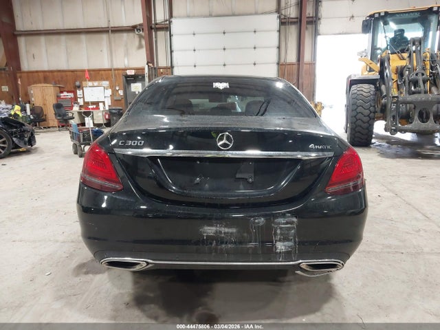 2020 Mercedes-benz C 300 4matic მანქანა იყიდება აუქციონზე, vin: 55SWF8EBXLU332002, აუქციონის ნომერი: 44475806