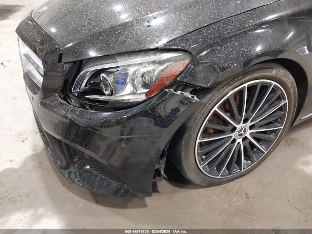 2020 Mercedes-benz C 300 4matic მანქანა იყიდება აუქციონზე, vin: 55SWF8EBXLU332002, აუქციონის ნომერი: 44475806