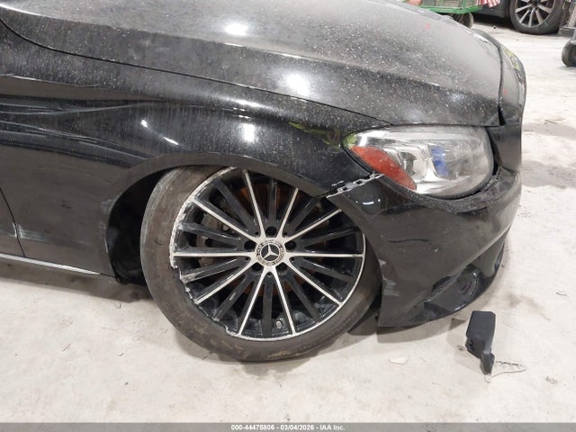 2020 Mercedes-benz C 300 4matic მანქანა იყიდება აუქციონზე, vin: 55SWF8EBXLU332002, აუქციონის ნომერი: 44475806