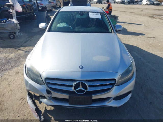 2015 Mercedes-benz C 300 მანქანა იყიდება აუქციონზე, vin: 55SWF4JB7FU087985, აუქციონის ნომერი: 44475809