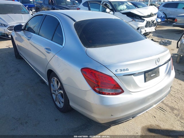 2015 Mercedes-benz C 300 მანქანა იყიდება აუქციონზე, vin: 55SWF4JB7FU087985, აუქციონის ნომერი: 44475809