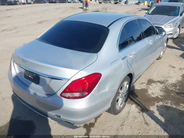 2015 Mercedes-benz C 300 მანქანა იყიდება აუქციონზე, vin: 55SWF4JB7FU087985, აუქციონის ნომერი: 44475809