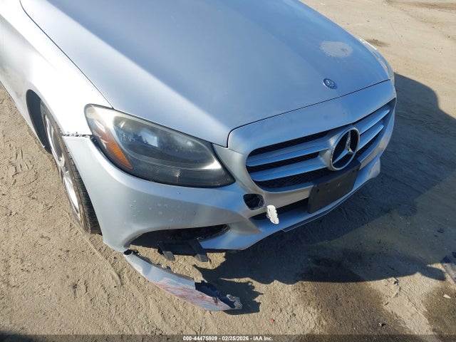 2015 Mercedes-benz C 300 მანქანა იყიდება აუქციონზე, vin: 55SWF4JB7FU087985, აუქციონის ნომერი: 44475809