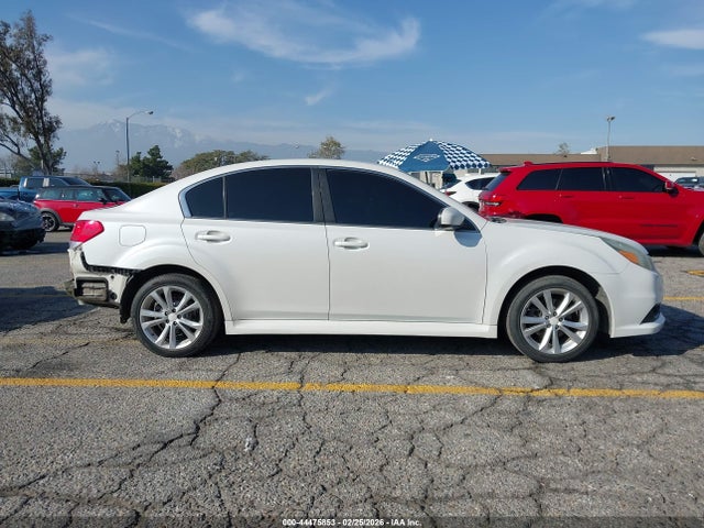 2013 Subaru Legacy 2.5i Premium მანქანა იყიდება აუქციონზე, vin: 4S3BMBC62D3007576, აუქციონის ნომერი: 44475853