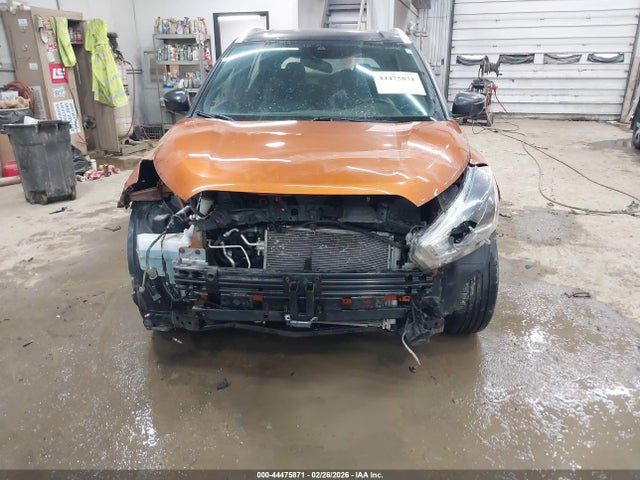 2020 Nissan Kicks Sr Xtronic Cvt მანქანა იყიდება აუქციონზე, vin: 3N1CP5DV7LL478115, აუქციონის ნომერი: 44475871