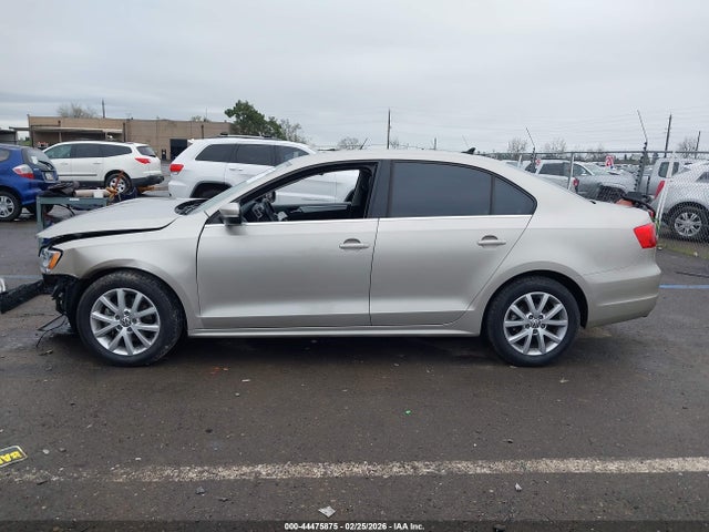 3VWD17AJ7EM262193 Volkswagen Jetta 1.8t Se