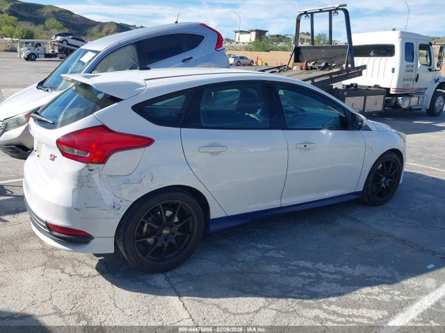 1FADP3L92GL363455 Ford FOCUS ST