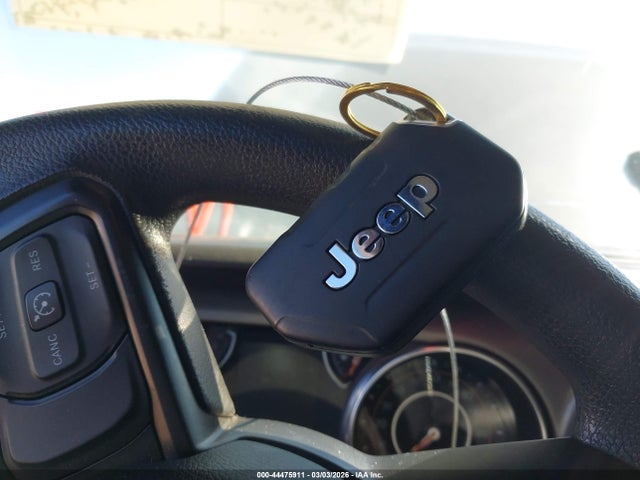 1C6HJTAG4NL139056 Jeep Gladiator Sport 4x4