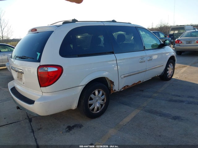 2006 Chrysler Town & Country Touring მანქანა იყიდება აუქციონზე, vin: 2A4GP54L46R657159, აუქციონის ნომერი: 44475956