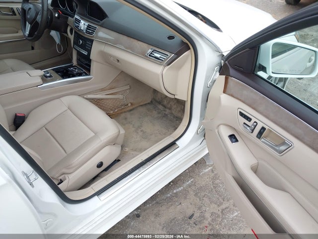 Продаж на аукціоні авто 2016 Mercedes-benz E 350, vin: WDDHF5KB2GB262068, номер лоту: 44475993