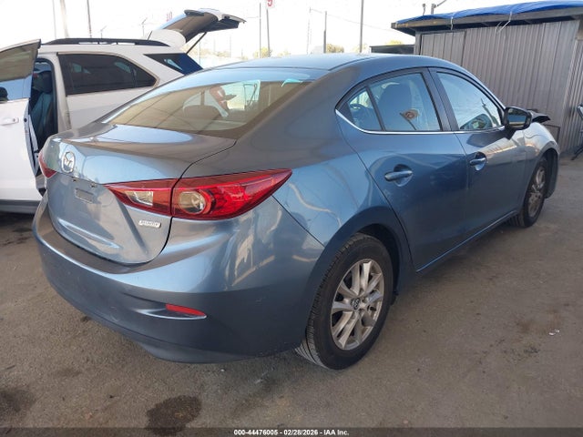 JM1BM1U71G1355015 Mazda Mazda3 I Sport