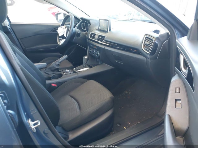 JM1BM1U71G1355015 Mazda Mazda3 I Sport