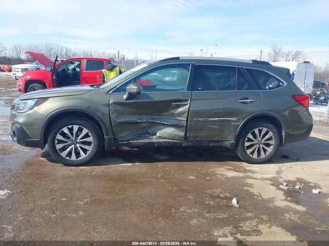 Aukcja sprzedaży 2018 Subaru Outback 2.5i Touring, vin: 4S4BSATC3J3298439, numer aukcji: 44476013