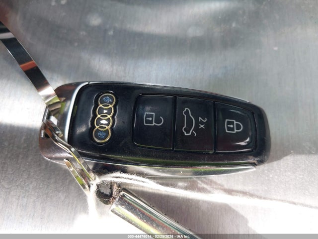 44476014 :رقم المزاد ، WA1AJAF76LD009241 vin ، 2020 Audi Q7 Premium 45 Tfsi Quattro Tiptronic مزاد بيع