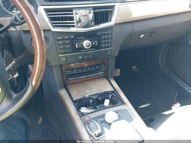 2011 MERCEDES-BENZ E 350 BLUETEC WDDHF2EB8BA332987 Photo 10