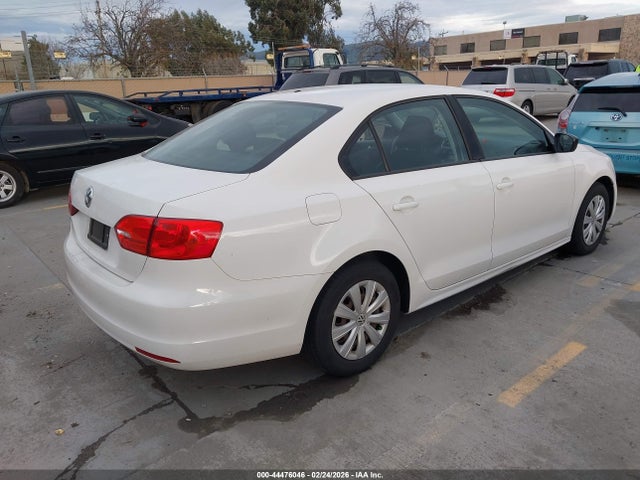 3VW2K7AJ4EM379881 Volkswagen Jetta 2.0l S