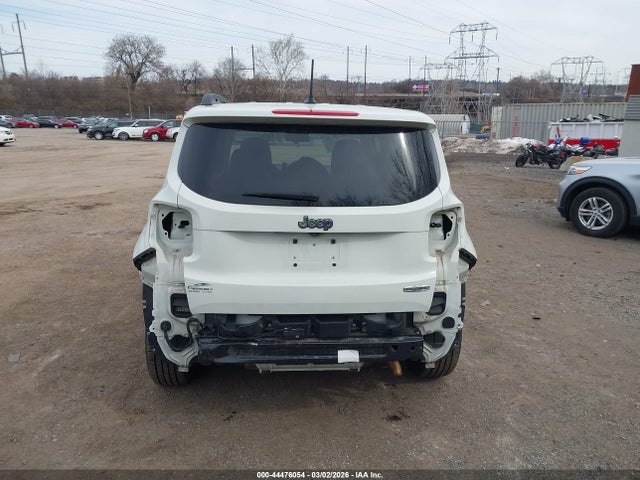 ZACCJABT4GPC54970 Jeep Renegade Latitude