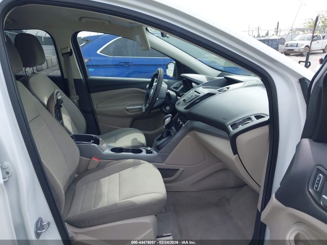 1FMCU0GX0FUA26468 Ford ESCAPE SE