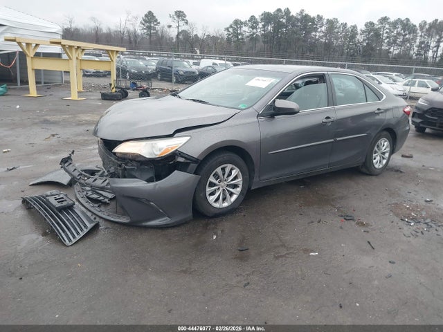 Toyota CAMRY LE 2016 4T1BF1FK3GU567582 Image 2