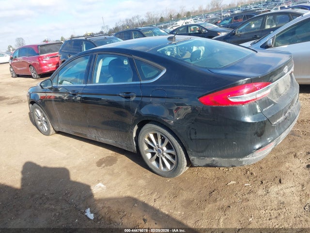 2017 FORD FUSION 3FA6P0H70HR185563 Photo 2