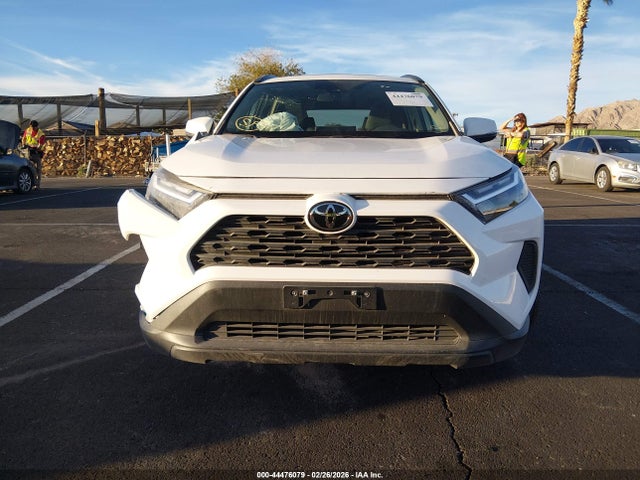 Toyota Rav4 Xle 2022 2T3W1RFV2NC197773 Image 13
