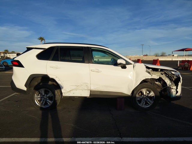 Toyota Rav4 Xle 2022 2T3W1RFV2NC197773 Image 14