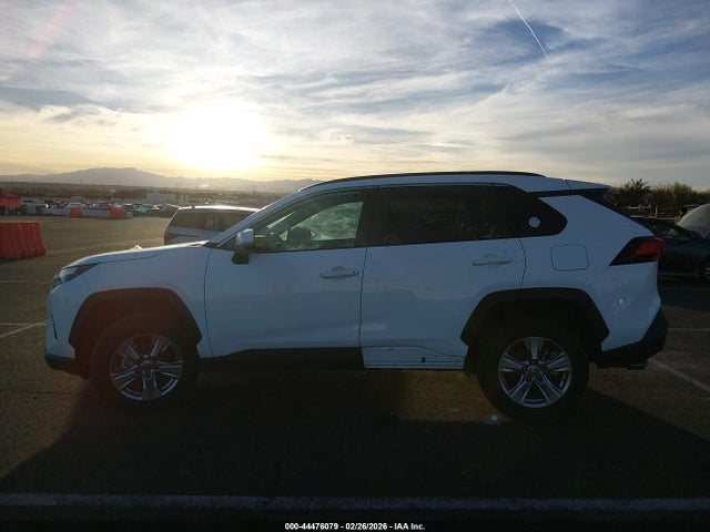 Toyota Rav4 Xle 2022 2T3W1RFV2NC197773 Image 15