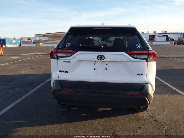 Toyota Rav4 Xle 2022 2T3W1RFV2NC197773 Image 17