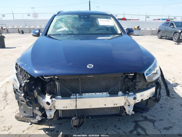 W1N0G8DBXNG086107 Mercedes-Benz Glc 300 Suv