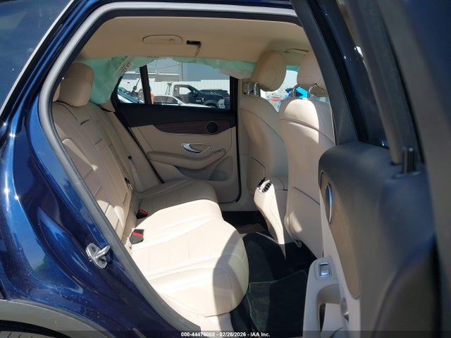 W1N0G8DBXNG086107 Mercedes-Benz Glc 300 Suv