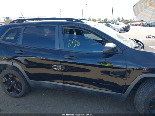 1C4PJLAB9HW573808 Jeep Cherokee Altitude Fwd
