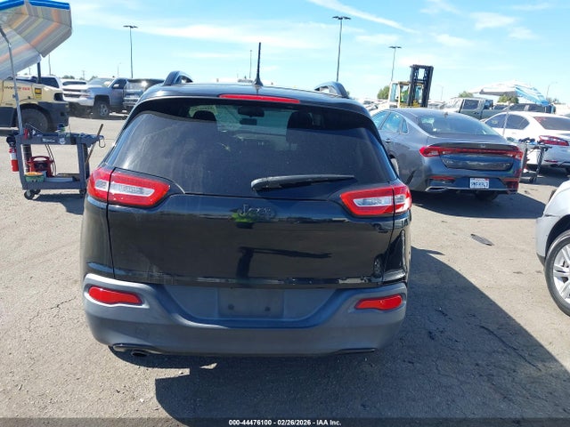1C4PJLAB9HW573808 Jeep Cherokee Altitude Fwd
